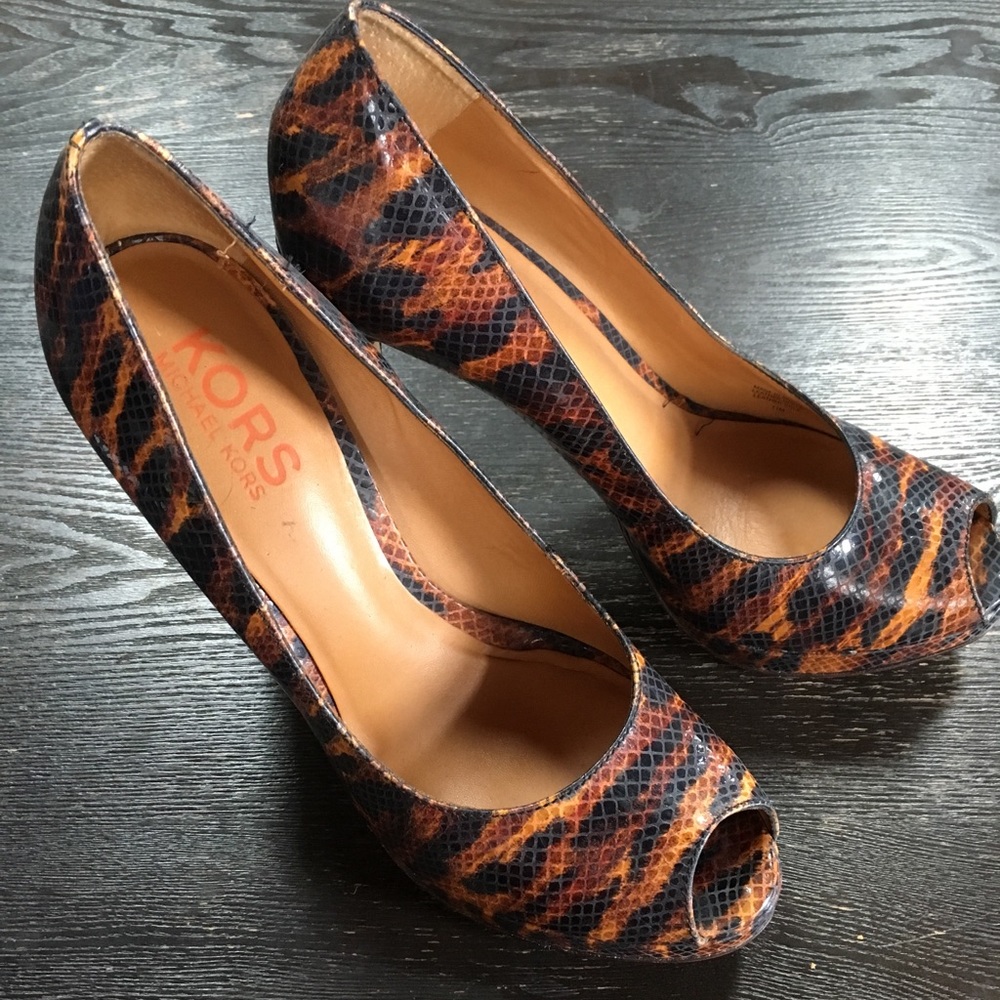 Leopard print shoes